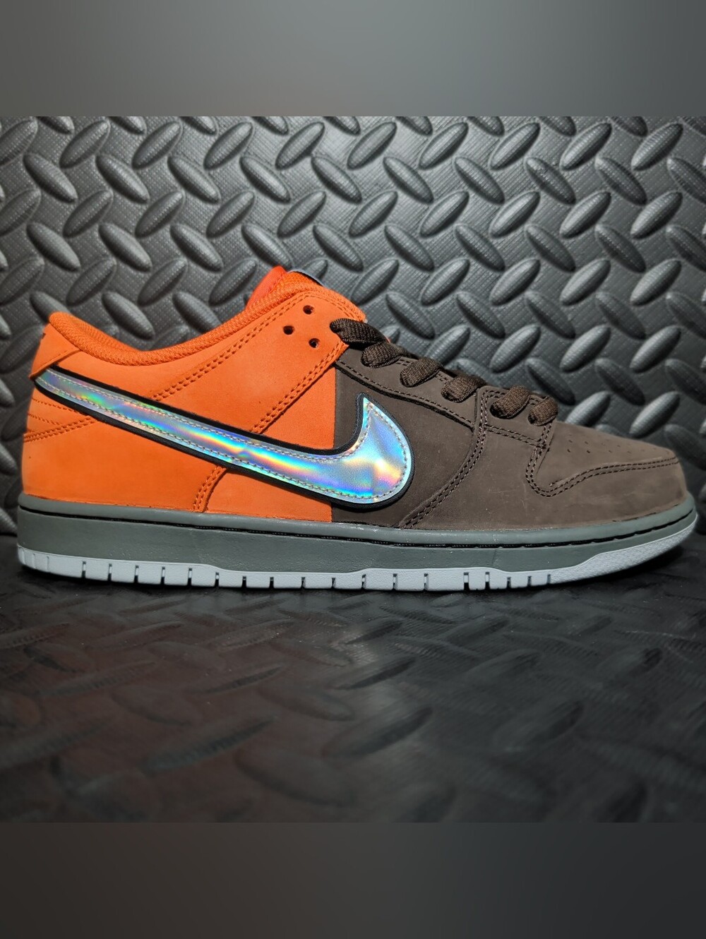 Nike SB Dunk Low 'Muni Fast Pass' Safety Orange/Wolf Grey/Baroque Brown